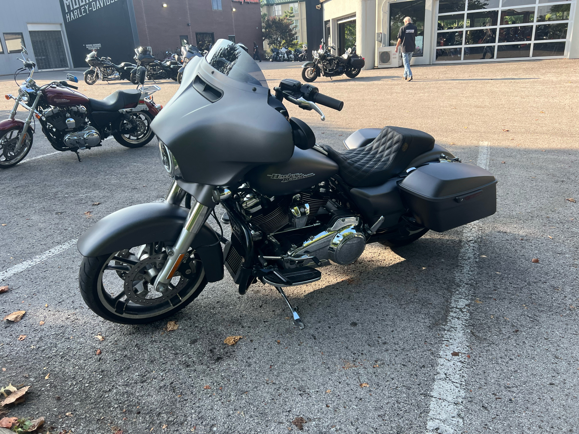 2017 Harley-Davidson Street Glide® Special in Franklin, Tennessee - Photo 23