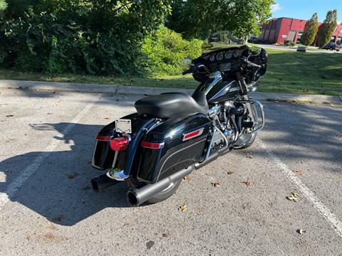 2017 Harley-Davidson Electra Glide® Ultra Classic® in Franklin, Tennessee - Photo 12