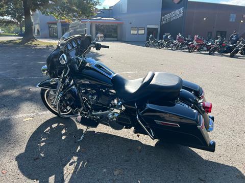 2017 Harley-Davidson Electra Glide® Ultra Classic® in Franklin, Tennessee - Photo 21