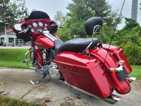 2012 Harley-Davidson Street Glide® in Franklin, Tennessee - Photo 11