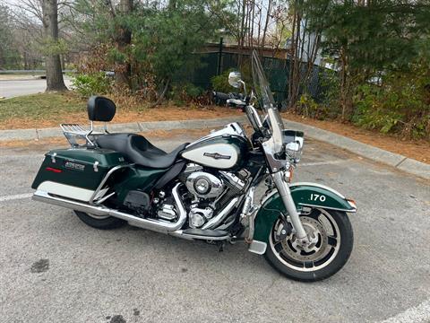 2010 Harley-Davidson ROAD KING POLICE in Franklin, Tennessee - Photo 6