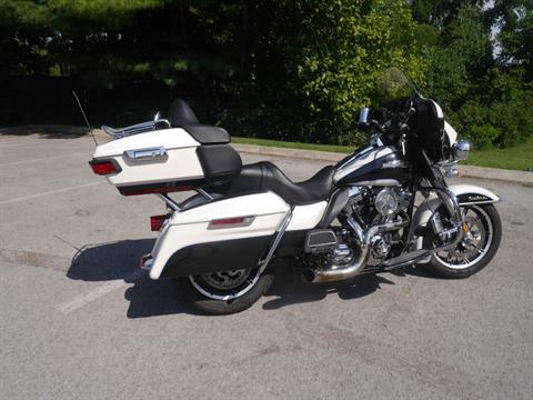 2014 Harley-Davidson Electra Glide® Ultra Classic® in Franklin, Tennessee - Photo 9