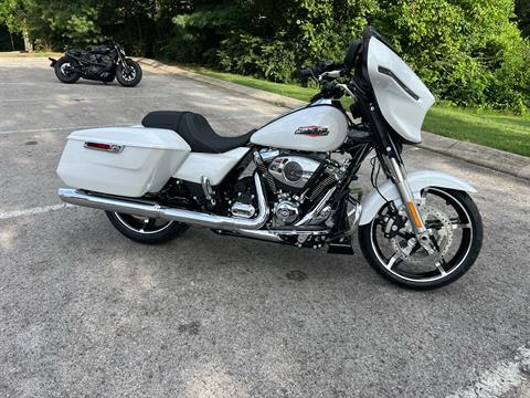 2024 Harley-Davidson Street Glide® in Franklin, Tennessee - Photo 9