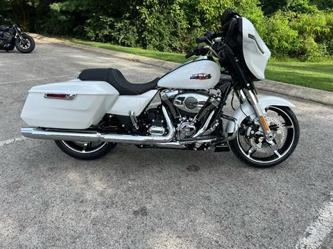 2024 Harley-Davidson Street Glide® in Franklin, Tennessee - Photo 10