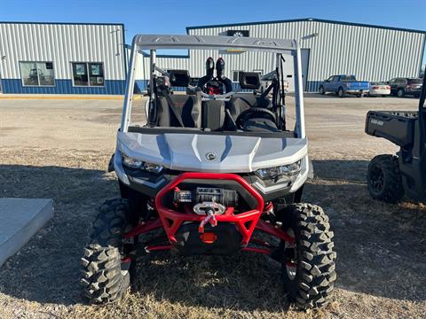 2024 Can-Am Defender X MR in Valentine, Nebraska - Photo 3