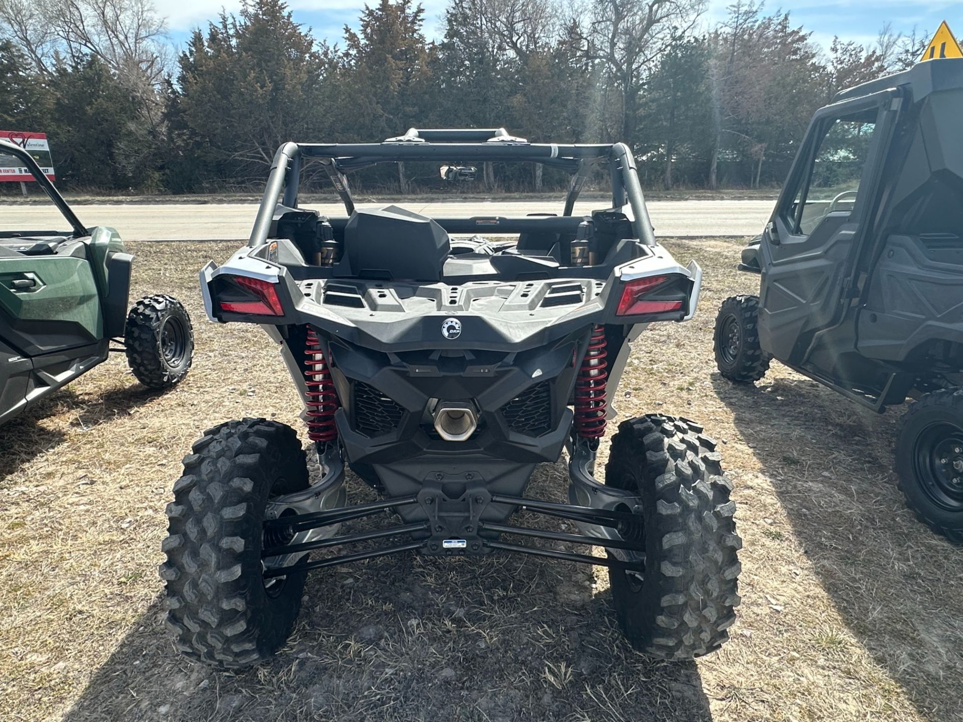 2024 Can-Am Maverick X3 DS Turbo in Valentine, Nebraska - Photo 2