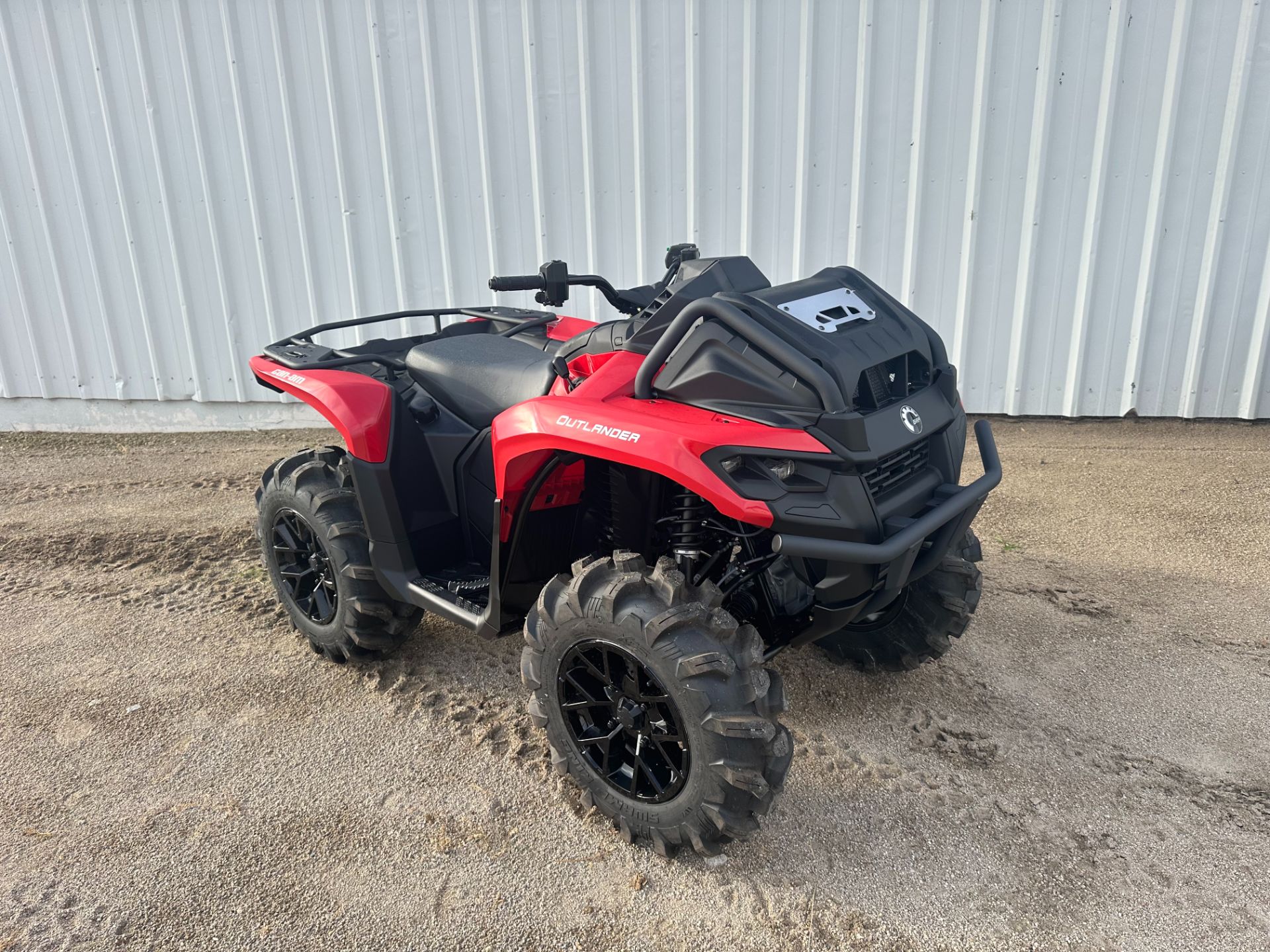 2024 Can-Am Outlander X MR 700 in Valentine, Nebraska - Photo 2