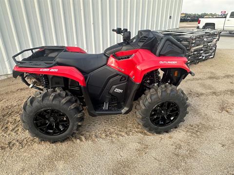 2024 Can-Am Outlander X MR 700 in Valentine, Nebraska - Photo 4