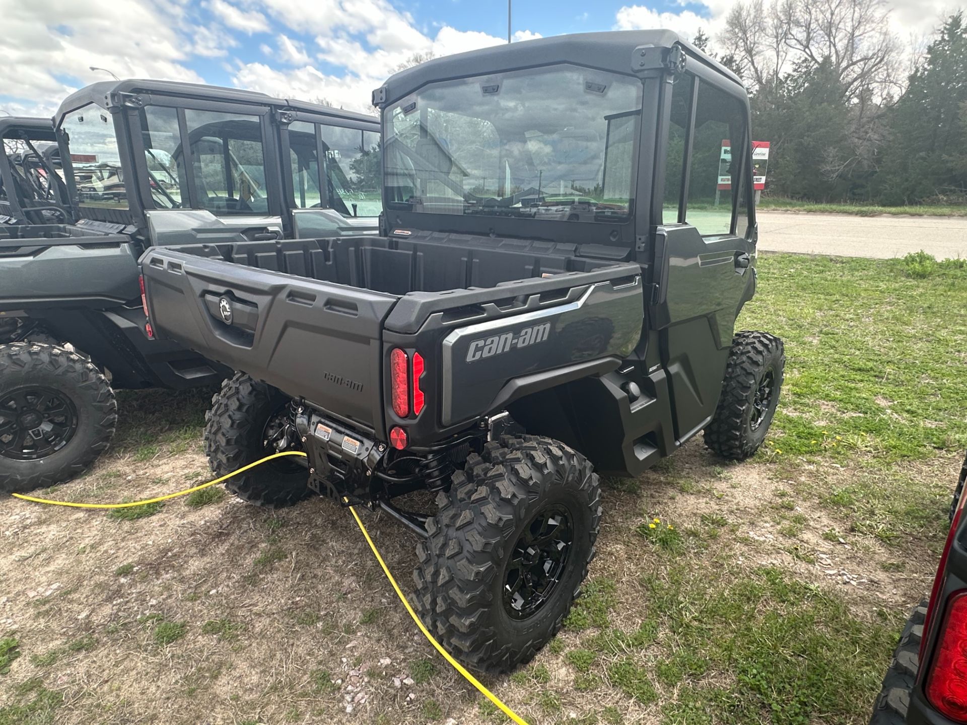 2024 Can-Am Defender Limited in Valentine, Nebraska - Photo 3