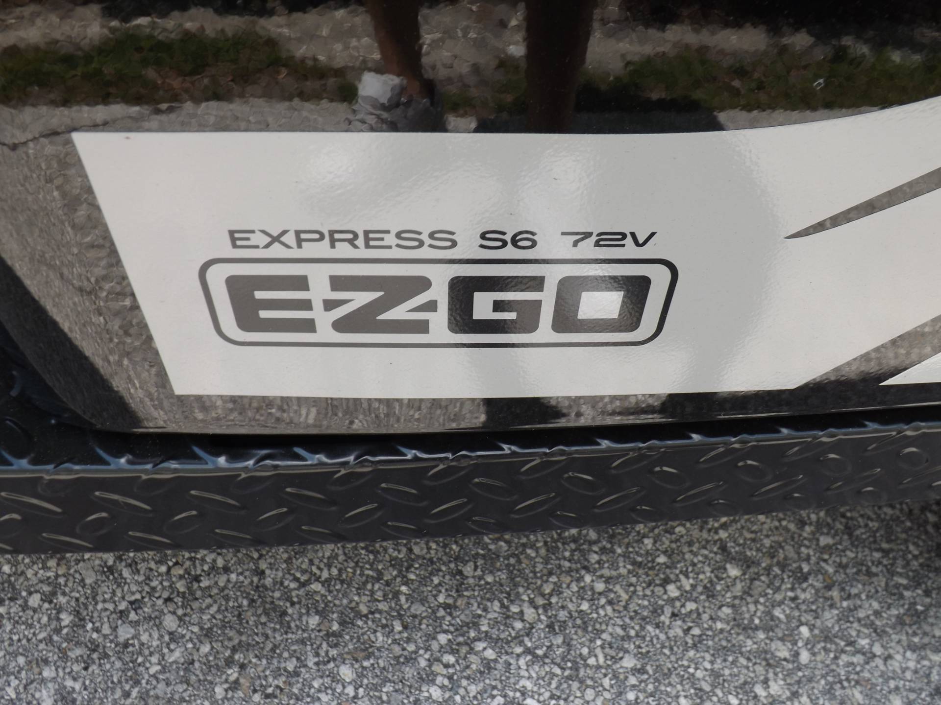 2018 E-Z-GO Express L6 Electric in Lakeland, Florida - Photo 19