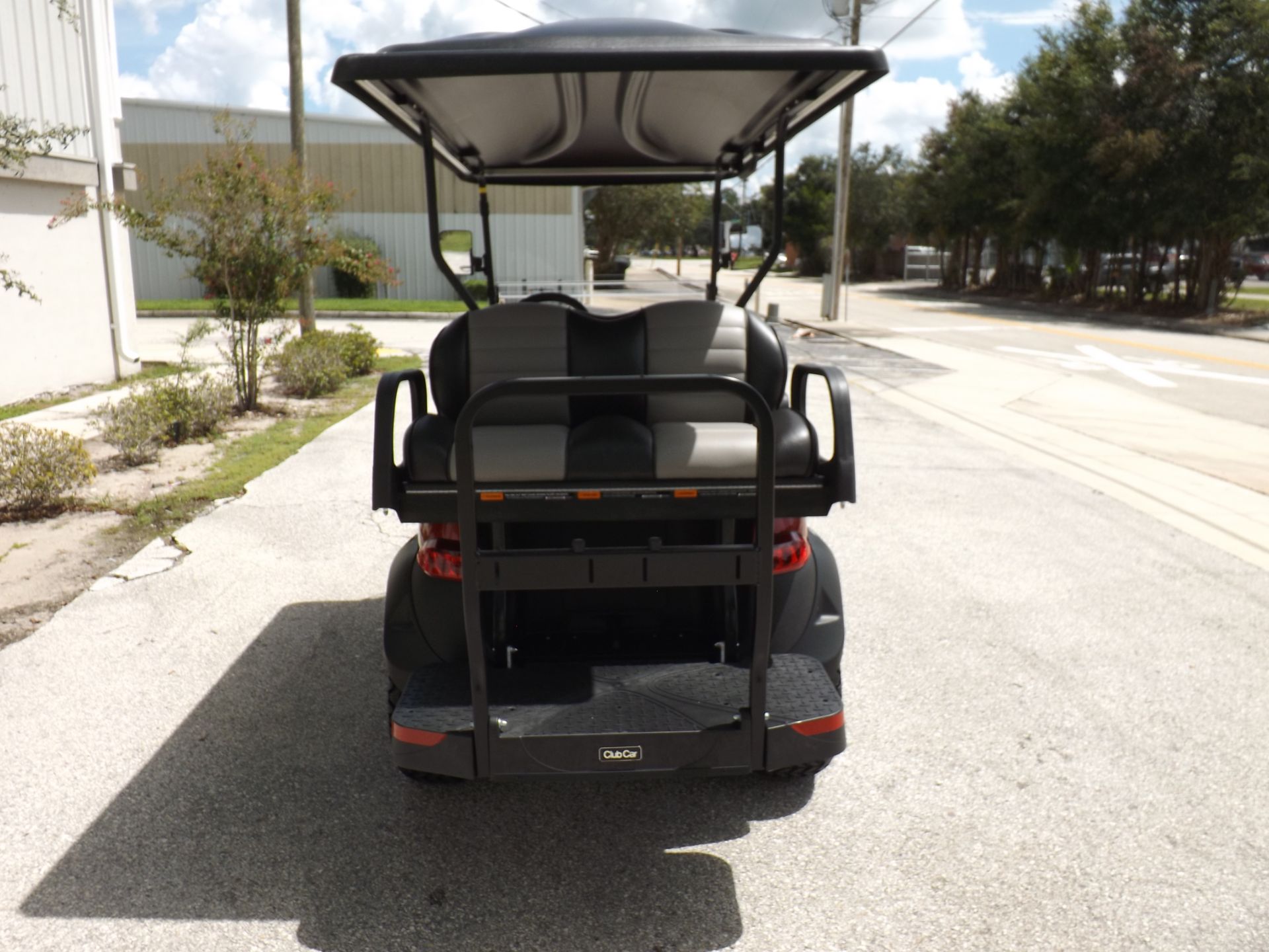 2023 Club Car Onward Lifted 4 Passenger Electric in Lakeland, Florida - Photo 4