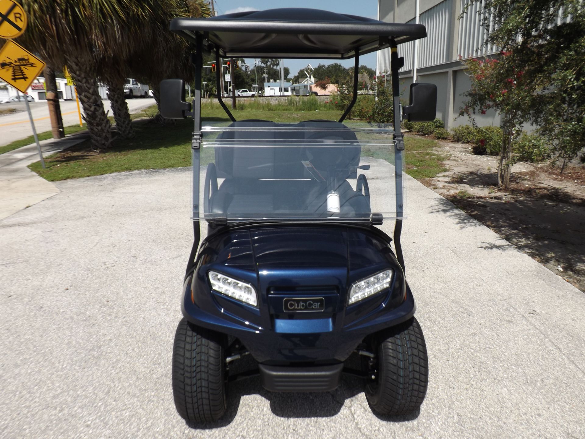 2022 Club Car Onward 4 Passenger Electric in Lakeland, Florida - Photo 2