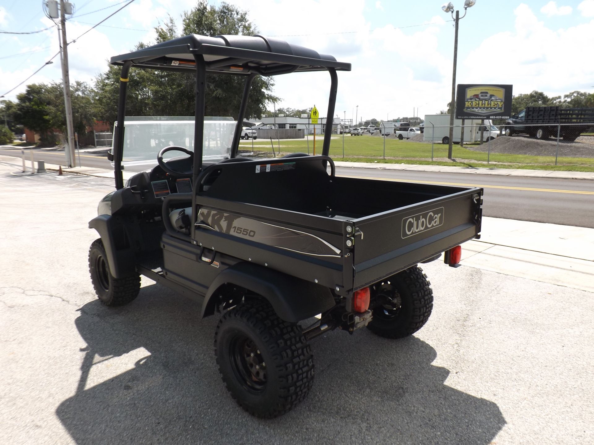 2024 Club Car XRT 1550 Gasoline in Lakeland, Florida - Photo 5