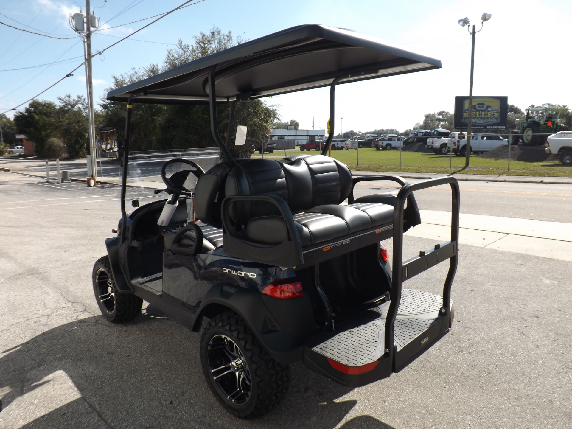 2022 Club Car Onward Lifted 4 Passenger Electric in Lakeland, Florida - Photo 5