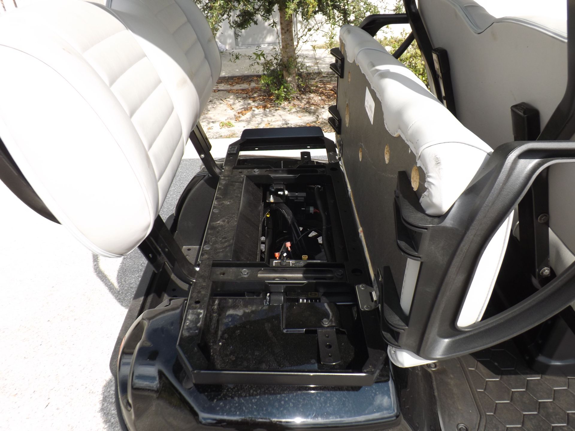 2023 E-Z-GO Liberty ELiTE 4.2 Twin Pack with Light World Charger in Lakeland, Florida - Photo 15