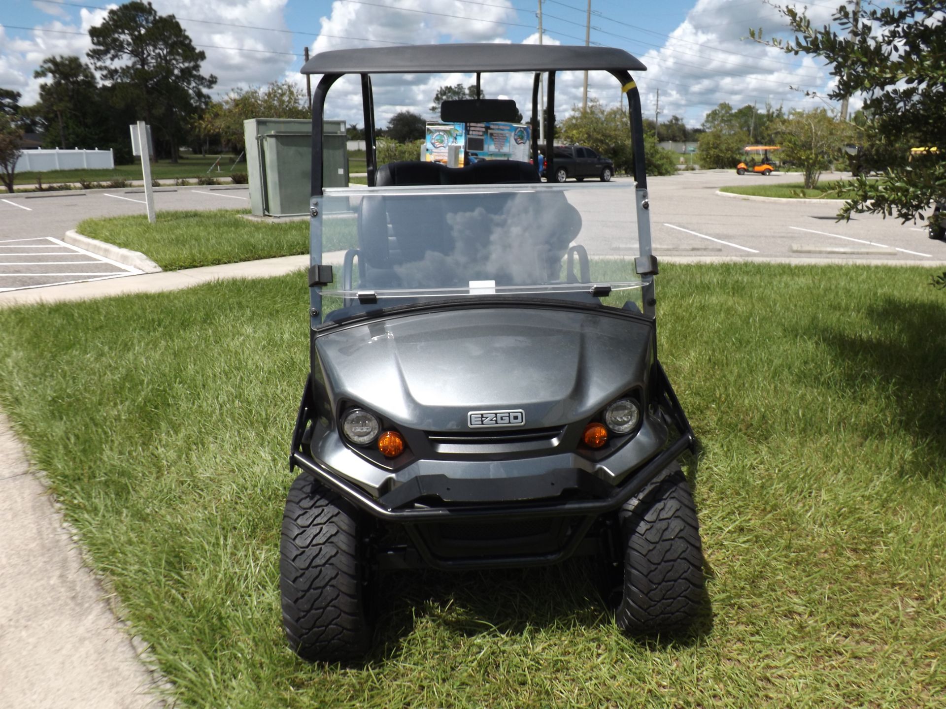 2023 E-Z-GO Liberty ELiTE 2.2 Single Pack with Light World Charger in Lakeland, Florida - Photo 2