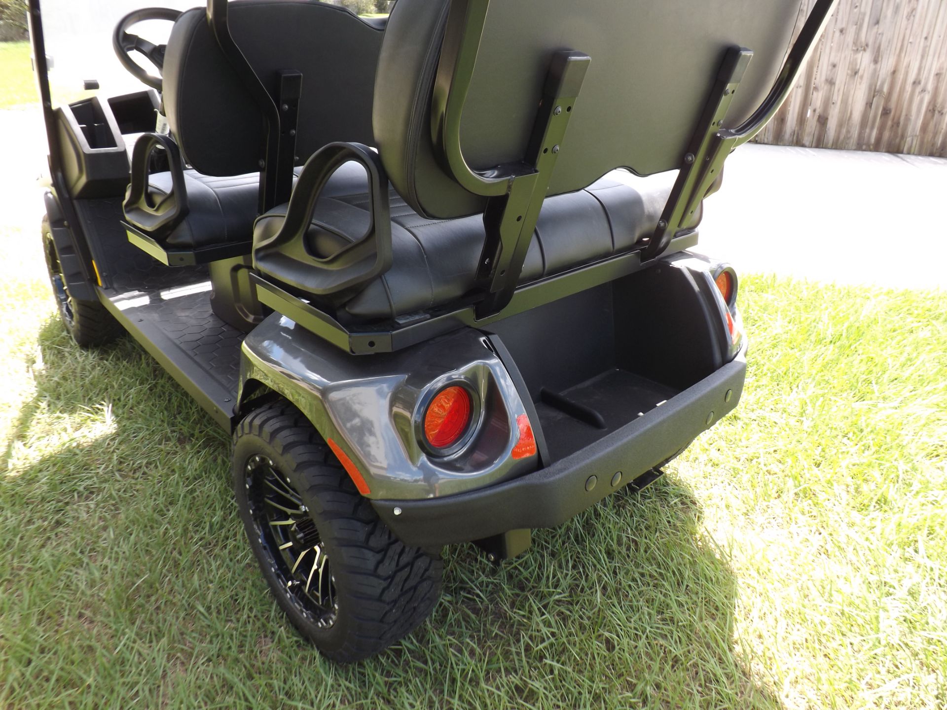 2023 E-Z-GO Liberty ELiTE 2.2 Single Pack with Light World Charger in Lakeland, Florida - Photo 17