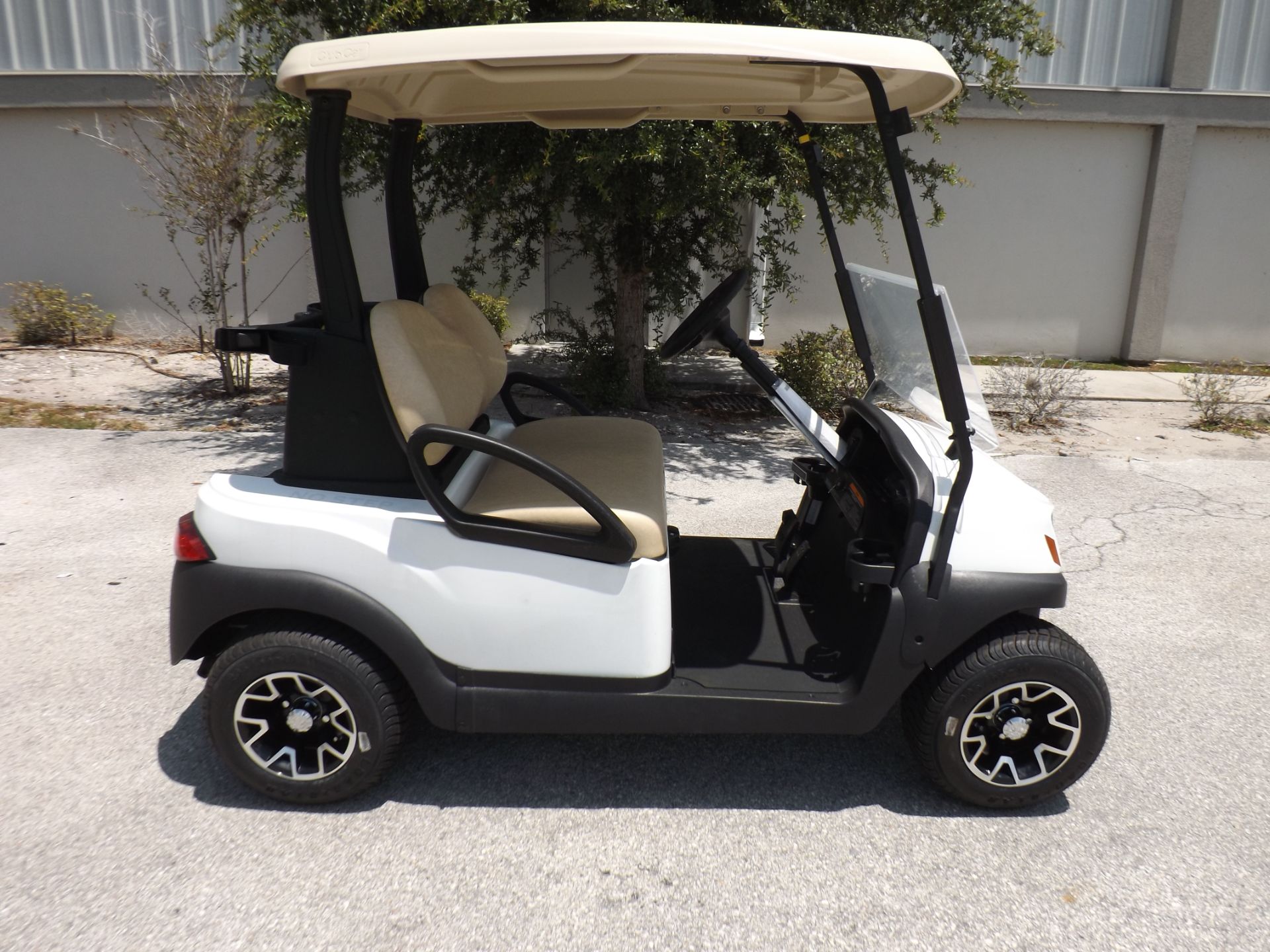 2024 Club Car Tempo Electric in Lakeland, Florida - Photo 3