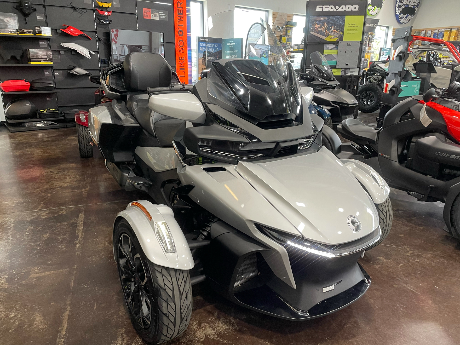 2022 Can-Am Spyder RT Limited in Portland, Oregon - Photo 1