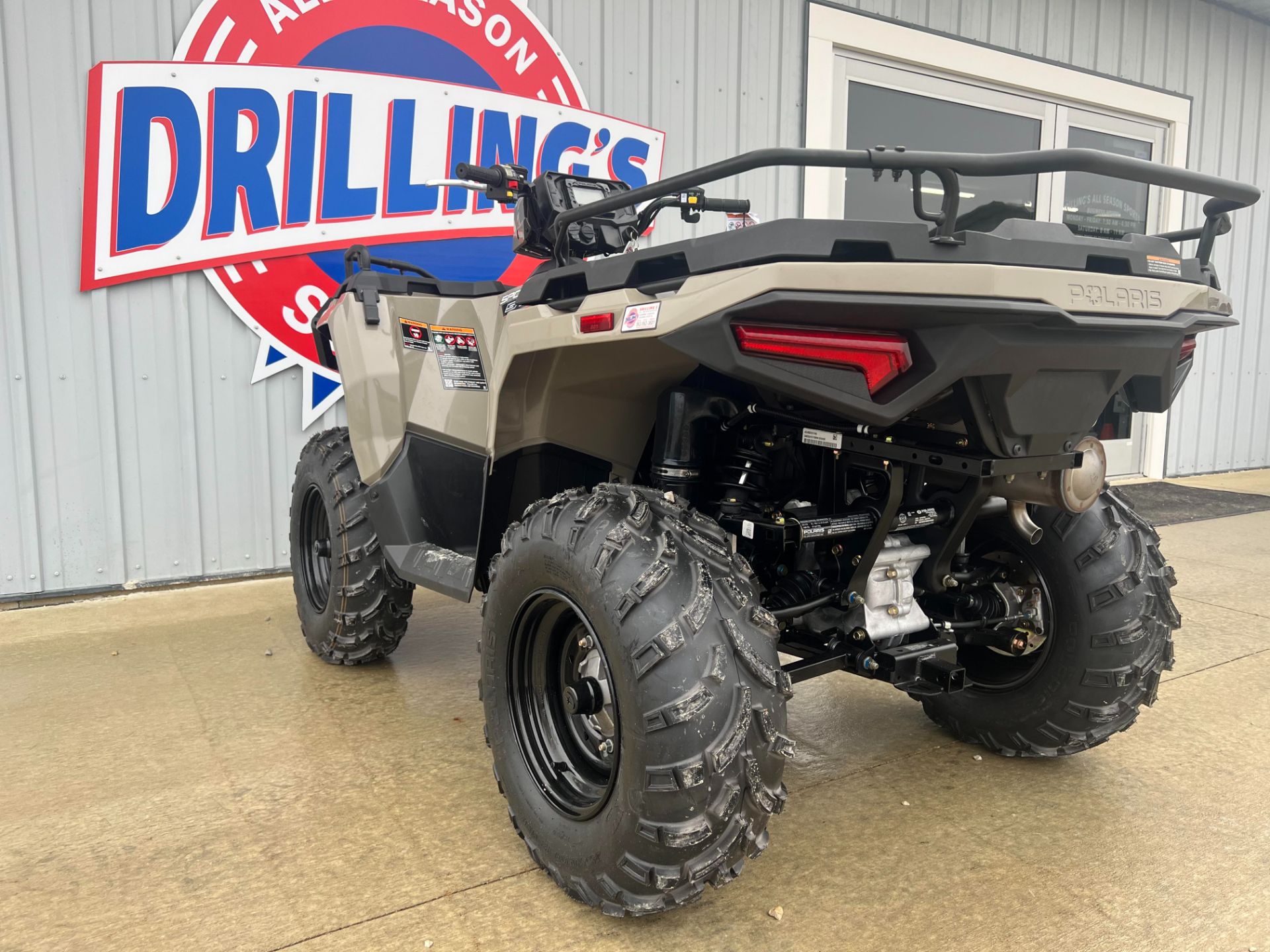 2024 Polaris Sportsman 570 EPS in Calmar, Iowa - Photo 8