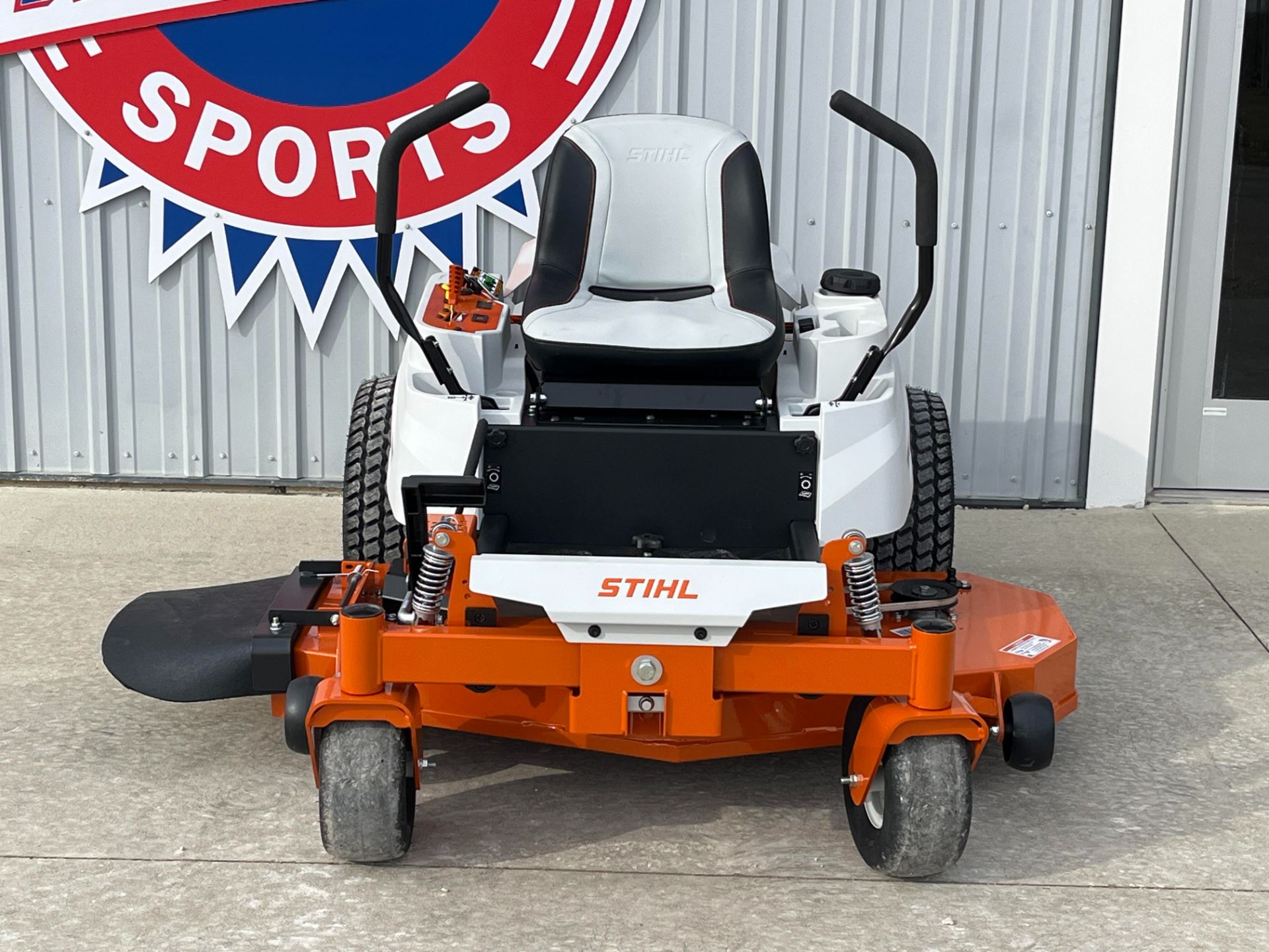 2024 Stihl RZ 152 52 in. Briggs & Stratton 25 hp in Calmar, Iowa - Photo 2