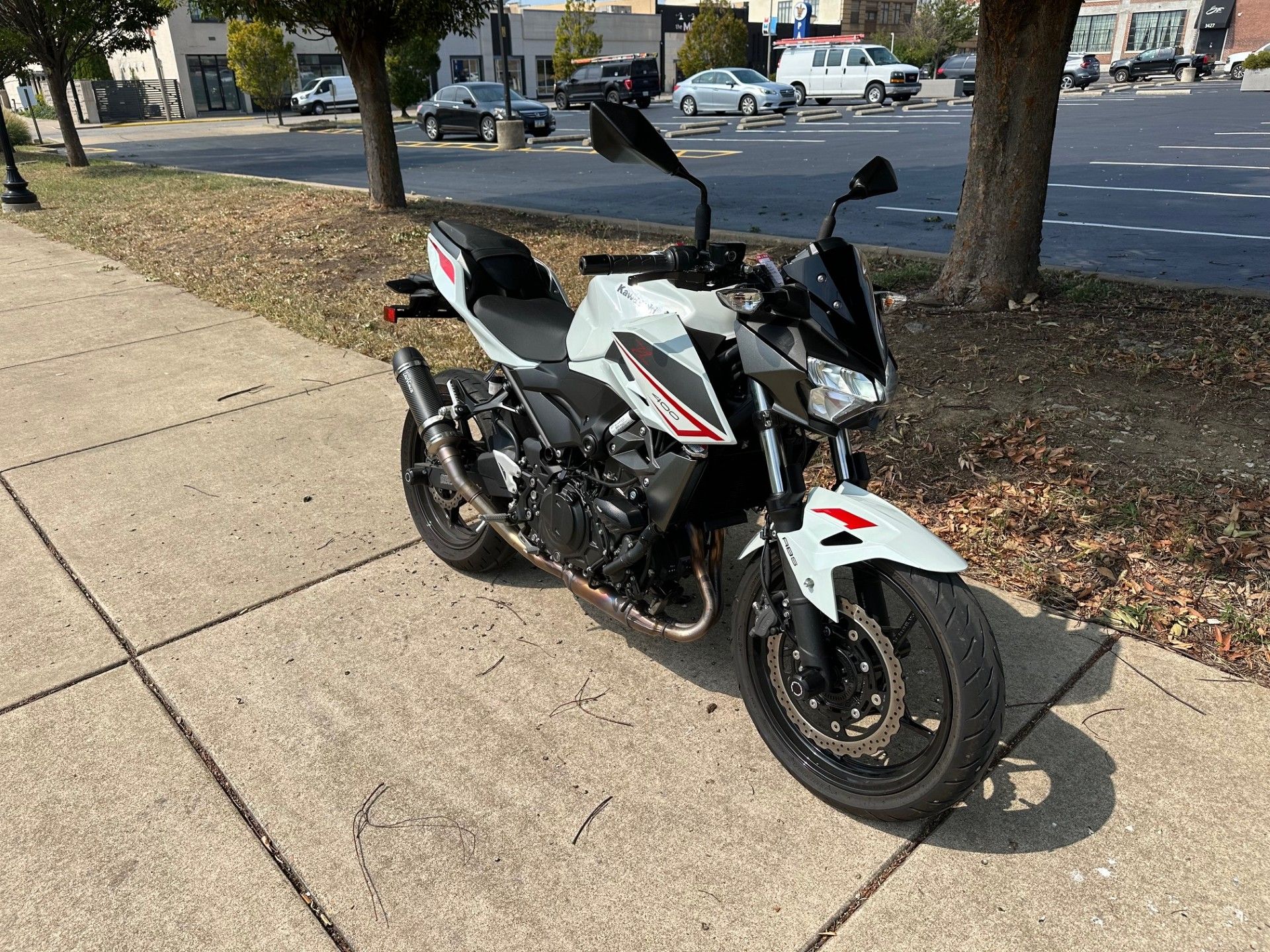 2023 Kawasaki Z400 ABS in Saint Louis, Missouri - Photo 2