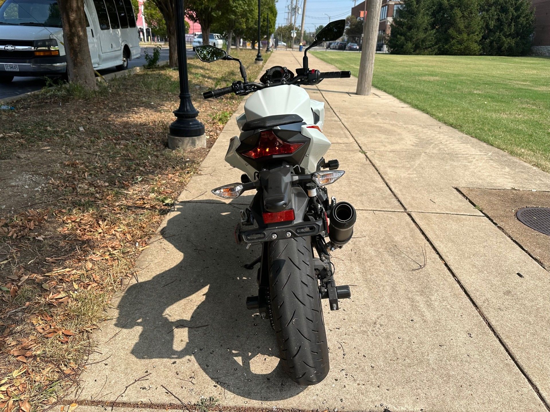 2023 Kawasaki Z400 ABS in Saint Louis, Missouri - Photo 7