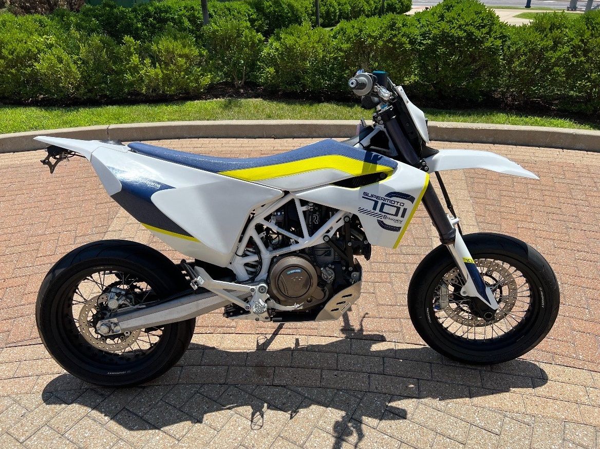 2019 Husqvarna 701 Supermoto in Saint Louis, Missouri - Photo 1