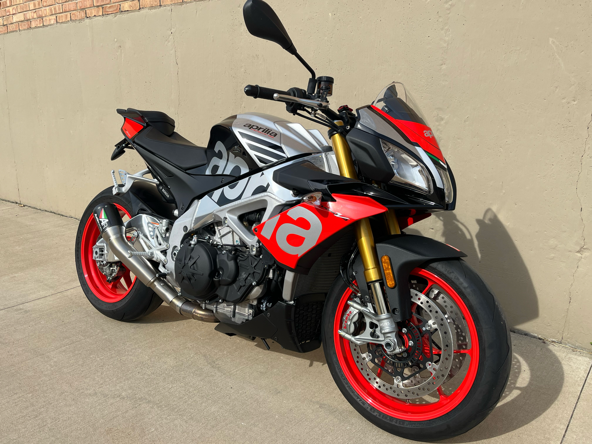 2018 Aprilia Tuono V4 Factory 1100 ABS in Roselle, Illinois - Photo 2