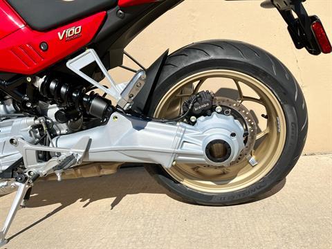 2023 Moto Guzzi V100 Mandello in Roselle, Illinois - Photo 22