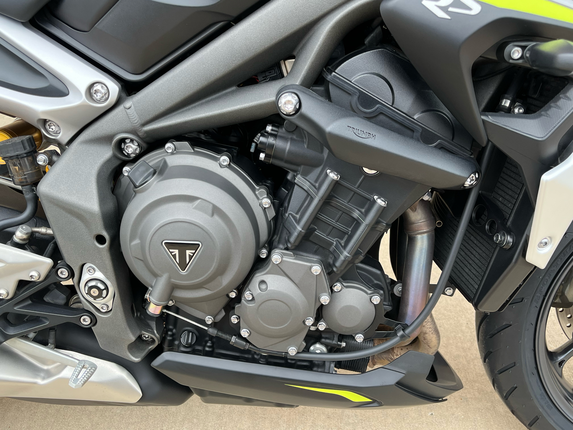 2021 Triumph Street Triple RS in Roselle, Illinois - Photo 7