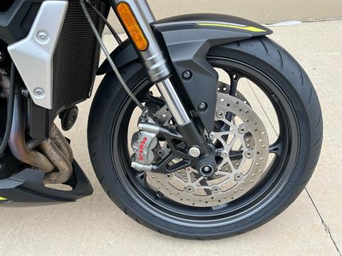 2021 Triumph Street Triple RS in Roselle, Illinois - Photo 9