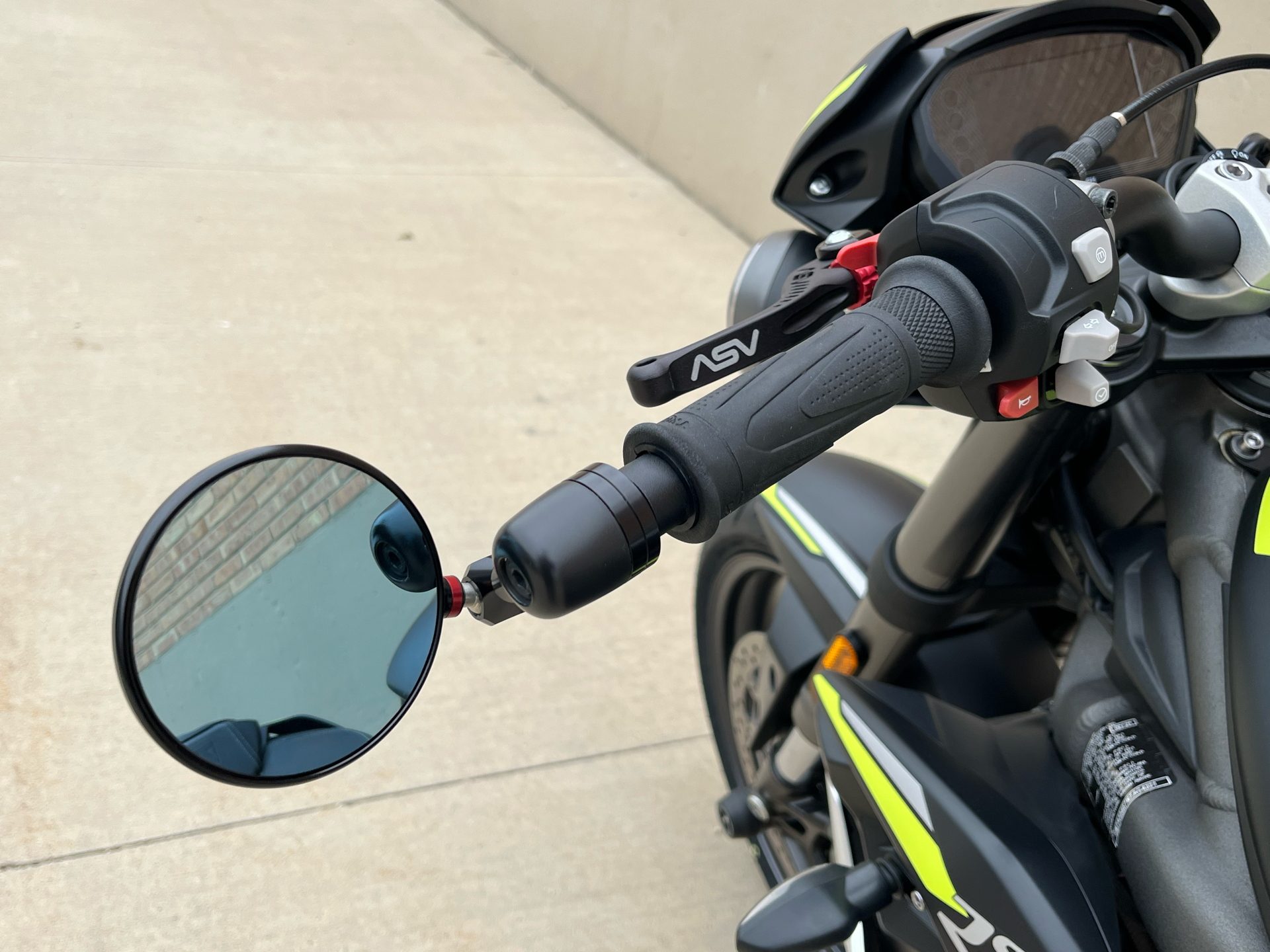 2021 Triumph Street Triple RS in Roselle, Illinois - Photo 15