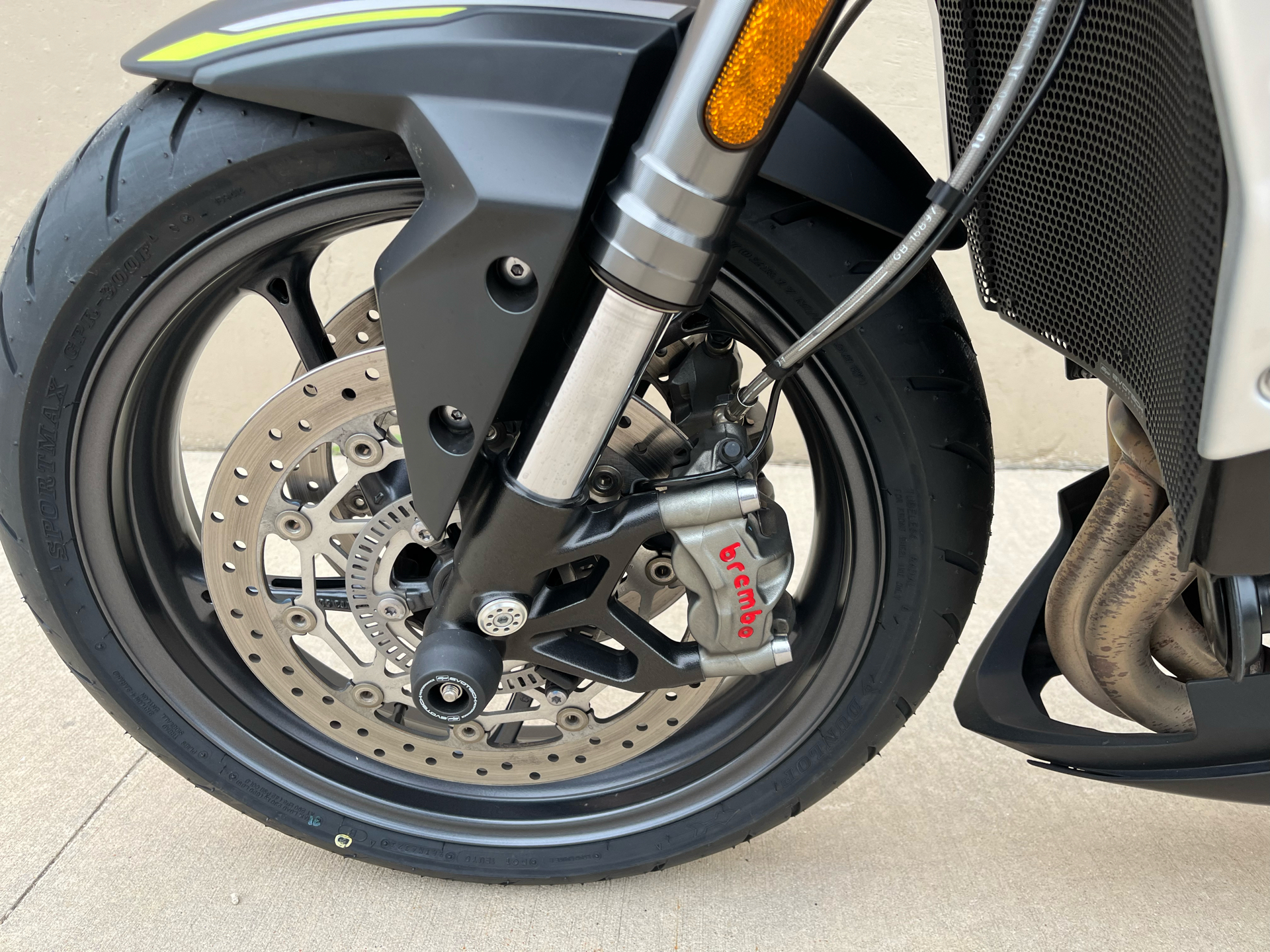 2021 Triumph Street Triple RS in Roselle, Illinois - Photo 25