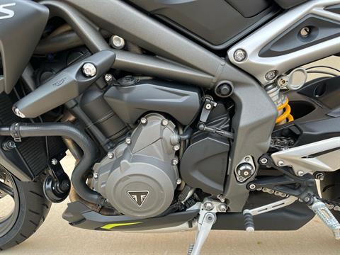 2021 Triumph Street Triple RS in Roselle, Illinois - Photo 28