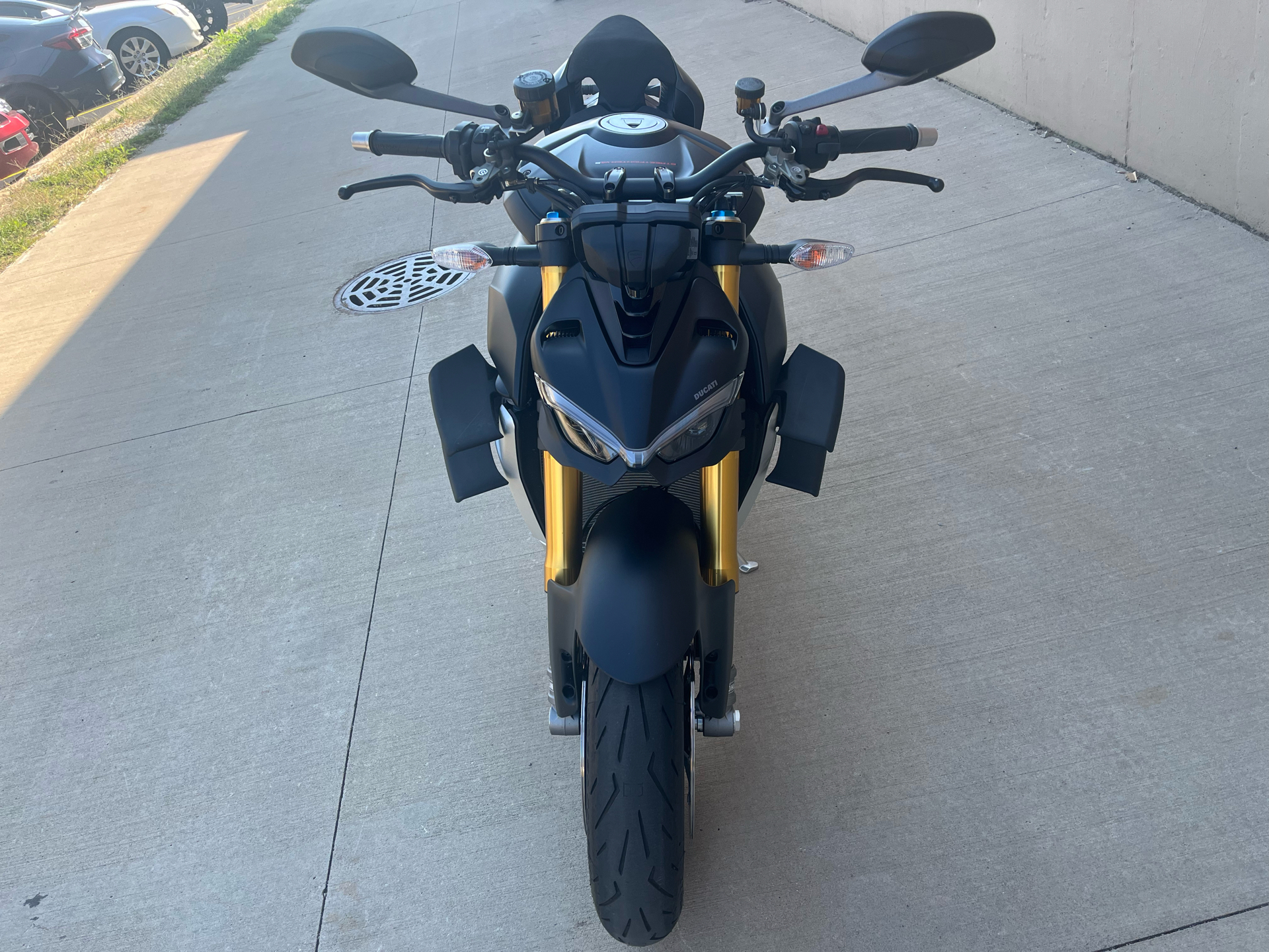 2022 Ducati Streetfighter V4 S in Roselle, Illinois - Photo 11