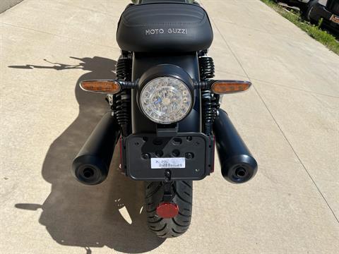 2024 Moto Guzzi V7 Stone in Roselle, Illinois - Photo 24