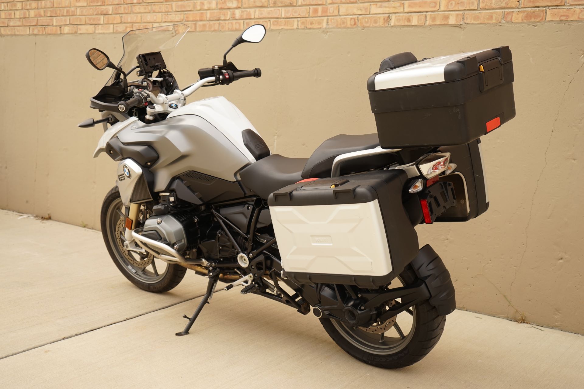 2016 BMW R 1200 GS in Roselle, Illinois - Photo 5
