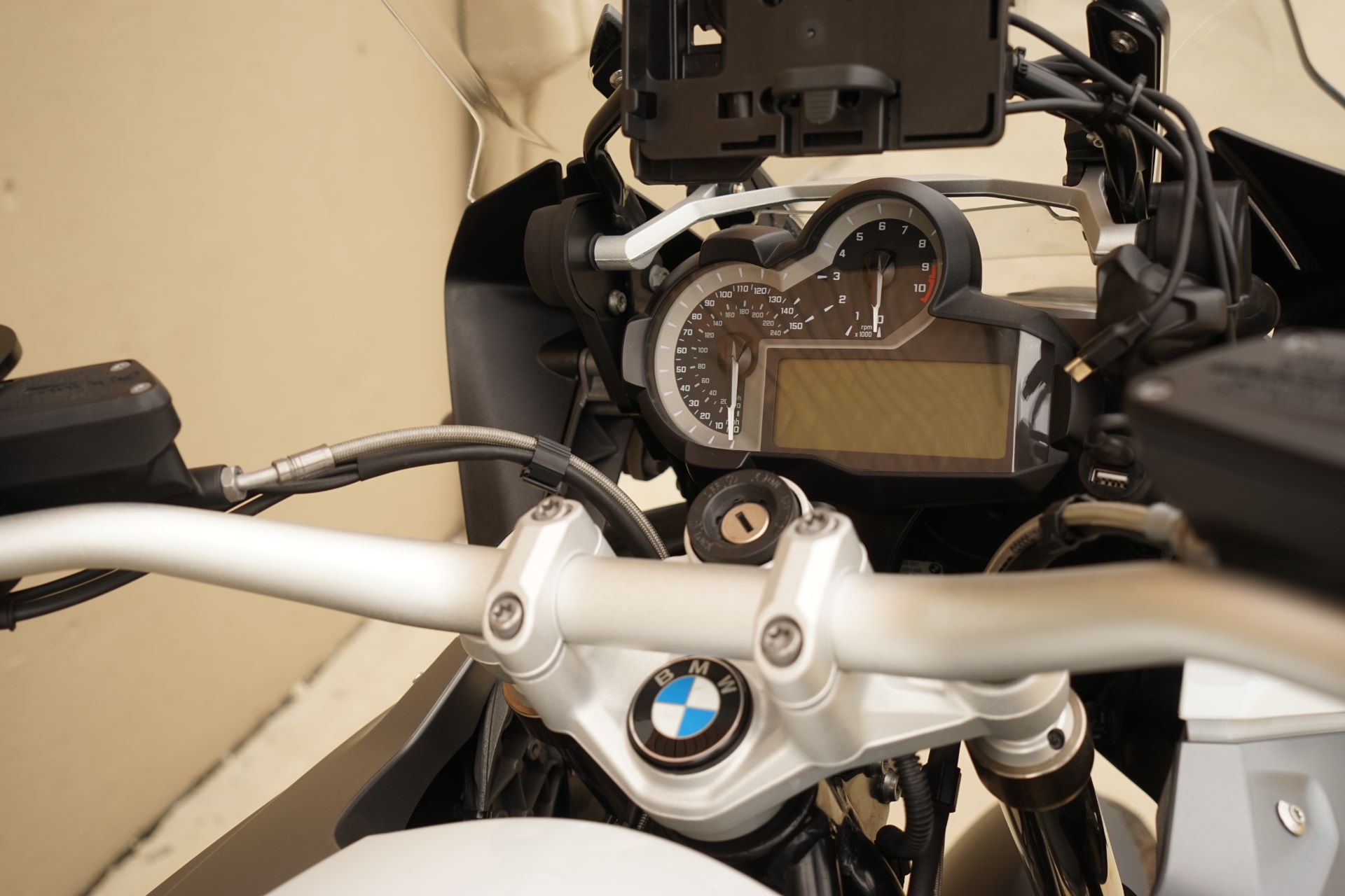 2016 BMW R 1200 GS in Roselle, Illinois - Photo 15
