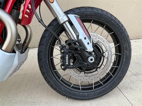 2022 Moto Guzzi V85 TT Adventure E5 in Roselle, Illinois - Photo 23