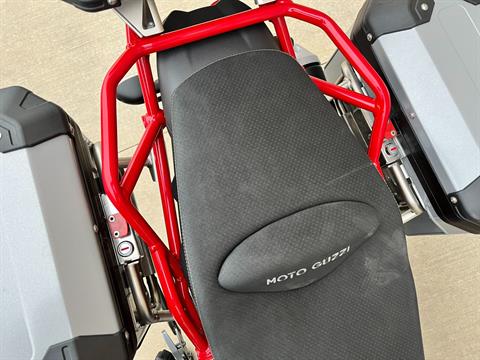 2022 Moto Guzzi V85 TT Adventure in Roselle, Illinois - Photo 17