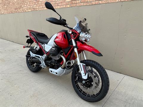 2022 Moto Guzzi V85 TT Adventure E5 in Roselle, Illinois - Photo 2