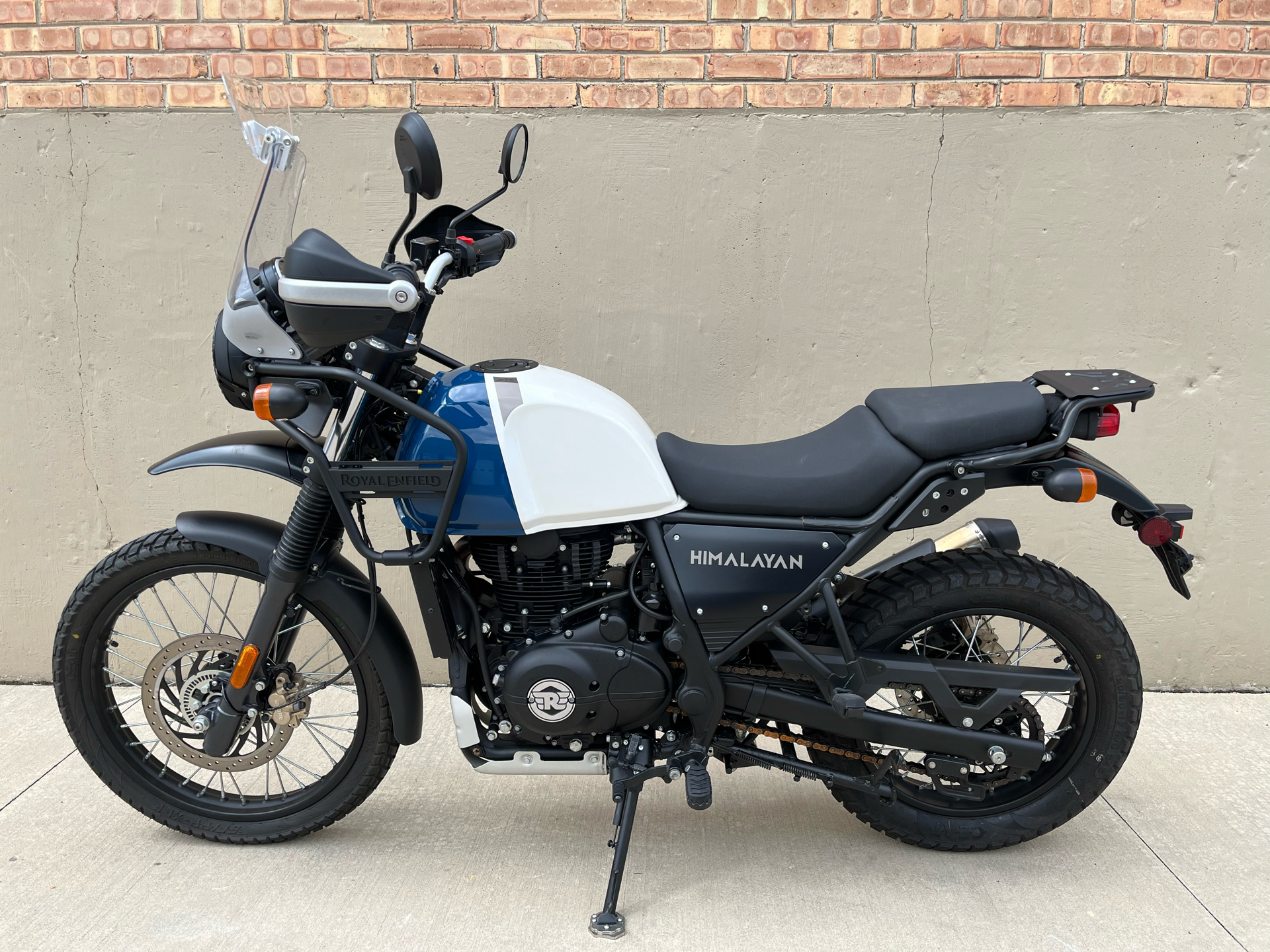 2023 Royal Enfield Himalayan in Roselle, Illinois - Photo 13