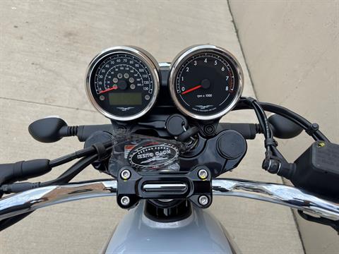 2022 Moto Guzzi V7 Special E5 in Roselle, Illinois - Photo 5