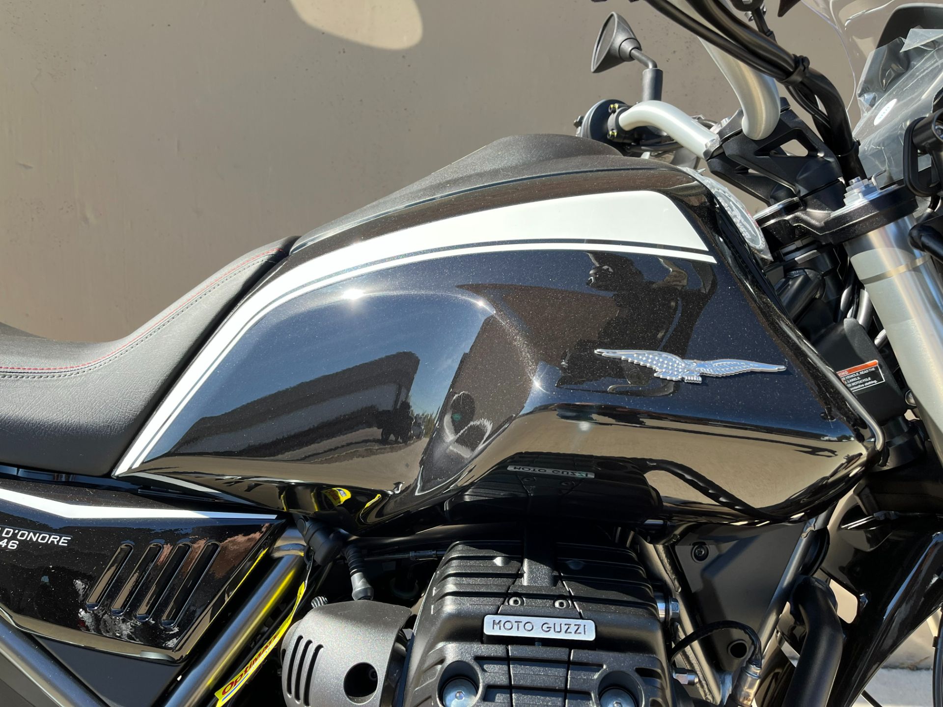 2022 Moto Guzzi V85 TT Guardia D’onore in Roselle, Illinois - Photo 4