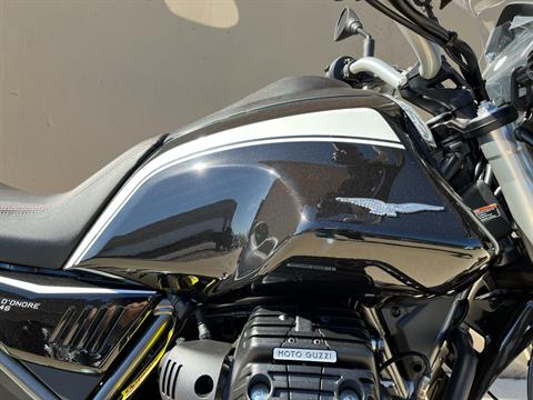 2022 Moto Guzzi V85 TT Guardia D’onore E5 in Roselle, Illinois - Photo 4