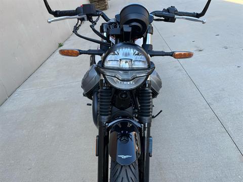 2024 Moto Guzzi V7 Stone Ten in Roselle, Illinois - Photo 10