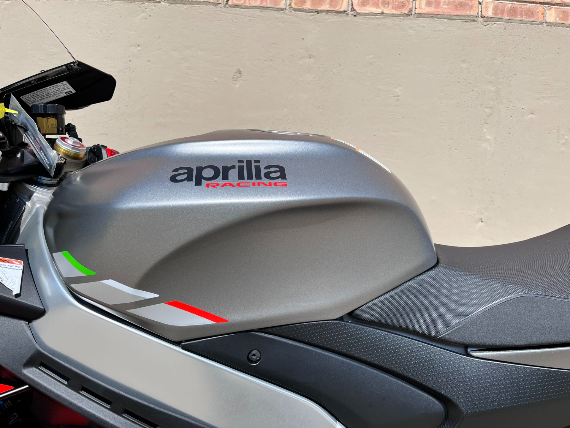 2024 Aprilia RSV4 1100 in Roselle, Illinois - Photo 12