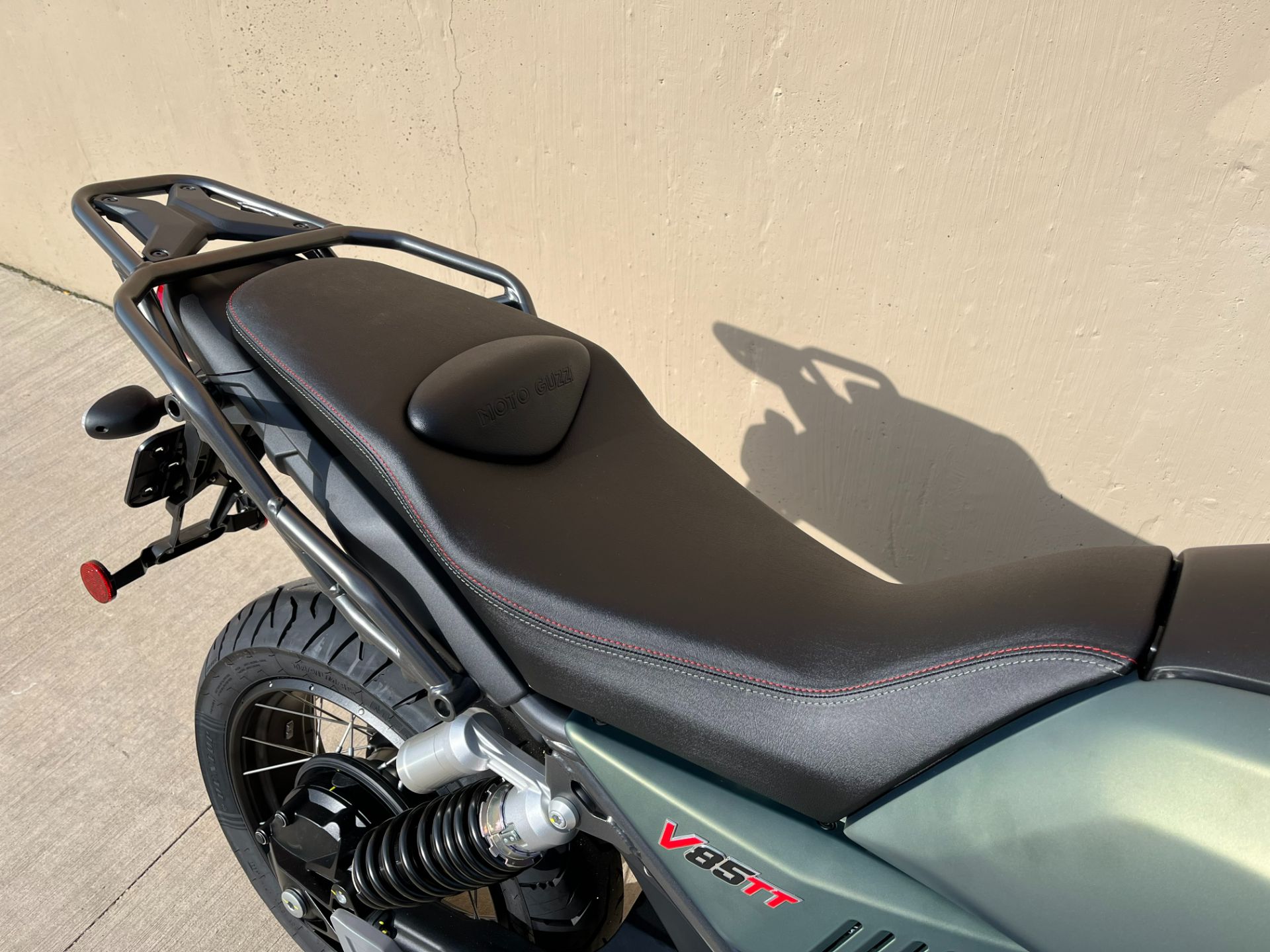 2022 Moto Guzzi V85 TT in Roselle, Illinois - Photo 21