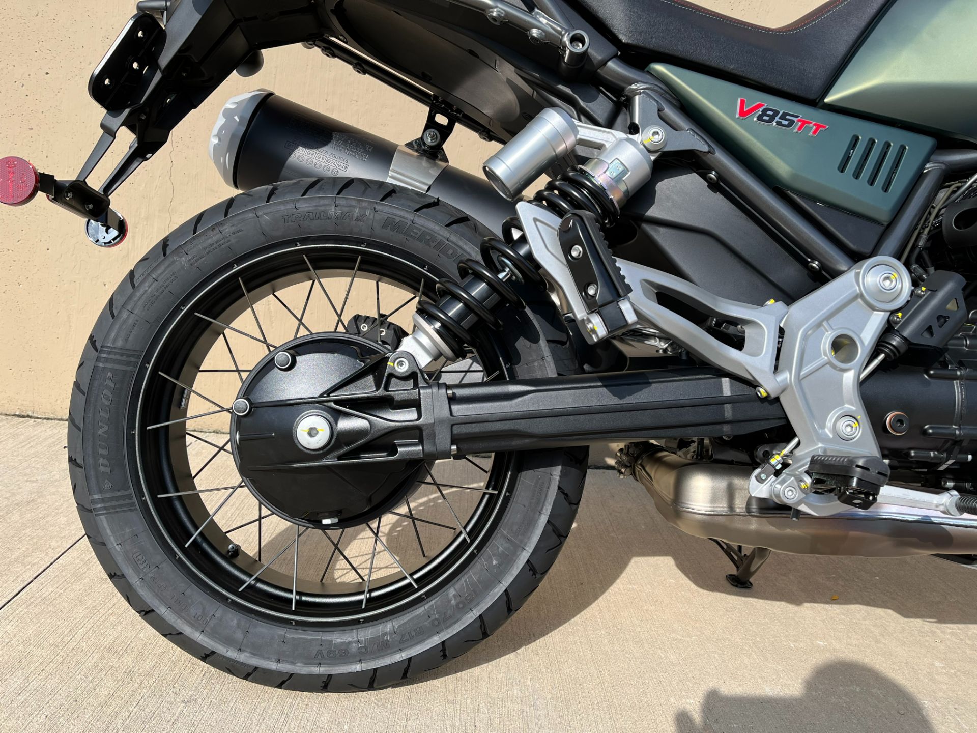 2022 Moto Guzzi V85 TT in Roselle, Illinois - Photo 20